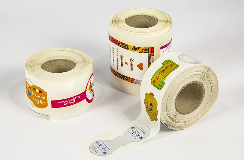 Adesivi e etichette in bobina